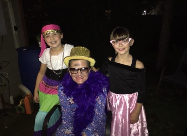 Cynthia Jay (+Kaitlyn, Emma)