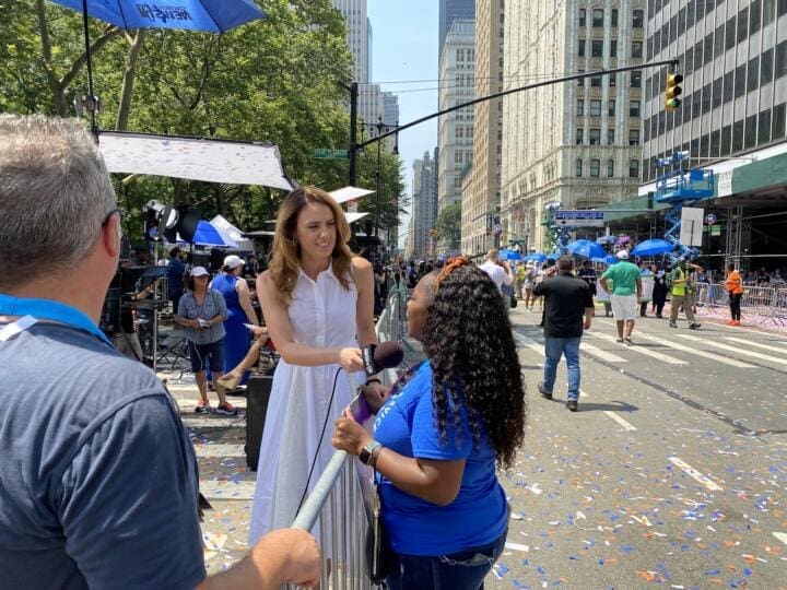 Heroes News 1 interviewing Ruth Marrett