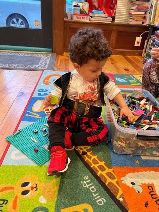 Yanery Estevez (Sebastian) 1