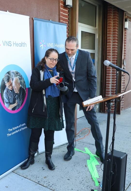Alissa, Catherine, David Rosales, out front