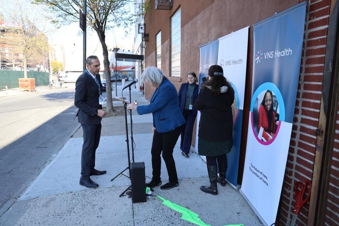 Caren, David Howlett, Alissa and Catherine