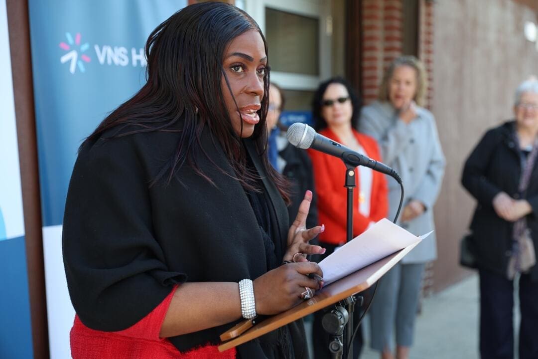 Vanessa Gibson Bx Brgh President 6