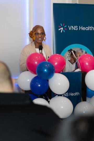 2025-10-14_NFP-Graduation--217